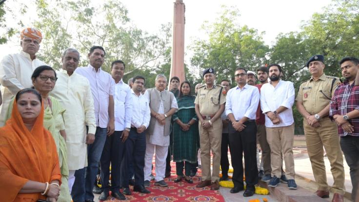 WhatsApp Image 2025-11-07 at 3.31.30 PM-1gBxnodldu.jpg